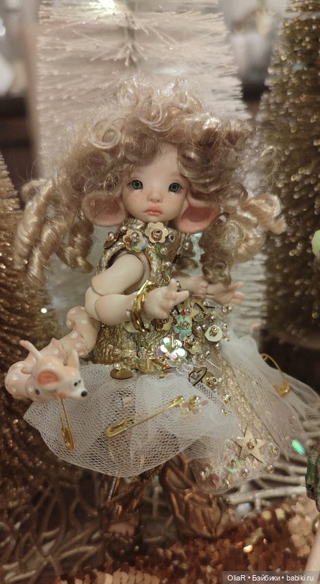 🌬Похолодание или 🌿 "Весенне-новогодняя" фотосессия с Велоцираптором🦖 (фото 9)