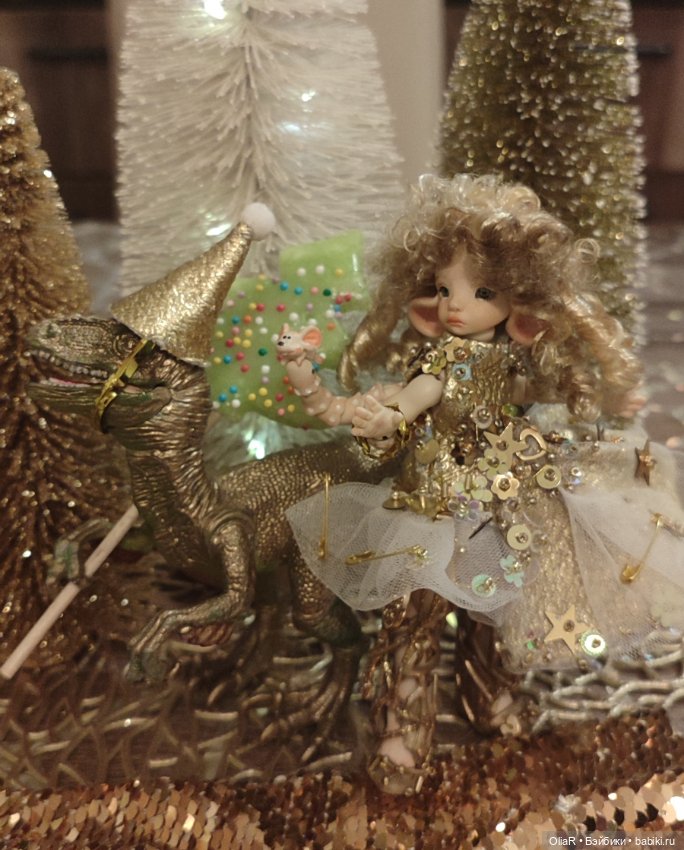 🌬Похолодание или 🌿 "Весенне-новогодняя" фотосессия с Велоцираптором🦖 (фото 7)