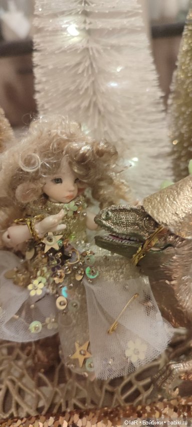 🌬Похолодание или 🌿 "Весенне-новогодняя" фотосессия с Велоцираптором🦖 (фото 3)