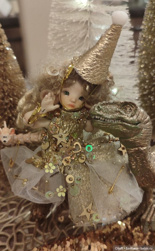 🌬Похолодание или 🌿 "Весенне-новогодняя" фотосессия с Велоцираптором🦖