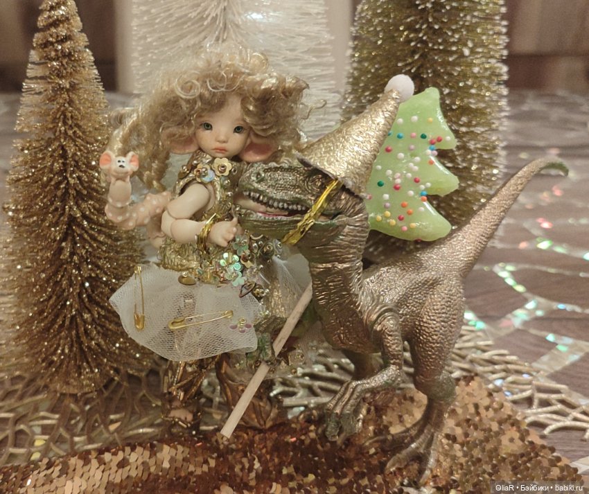 🌬Похолодание или 🌿 "Весенне-новогодняя" фотосессия с Велоцираптором🦖 (фото 10)