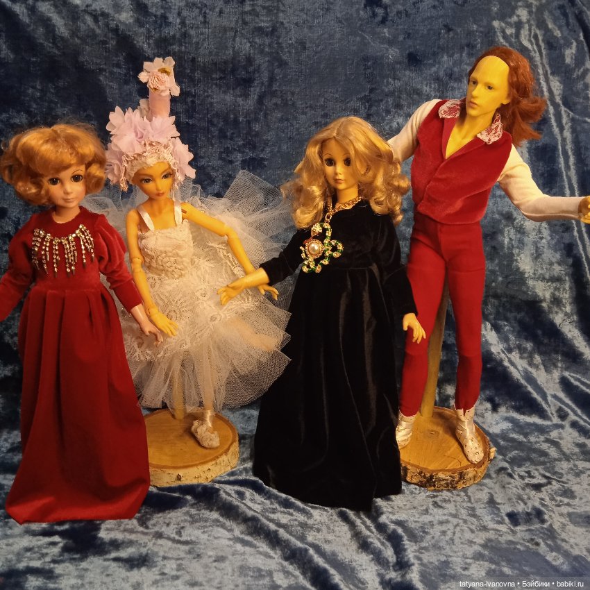 День танцев, или как мои куклы учились танцевать балет