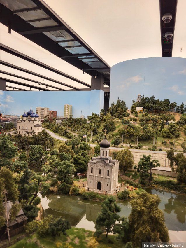 Царь-макет в Москве или Игра в куклы по-взрослому