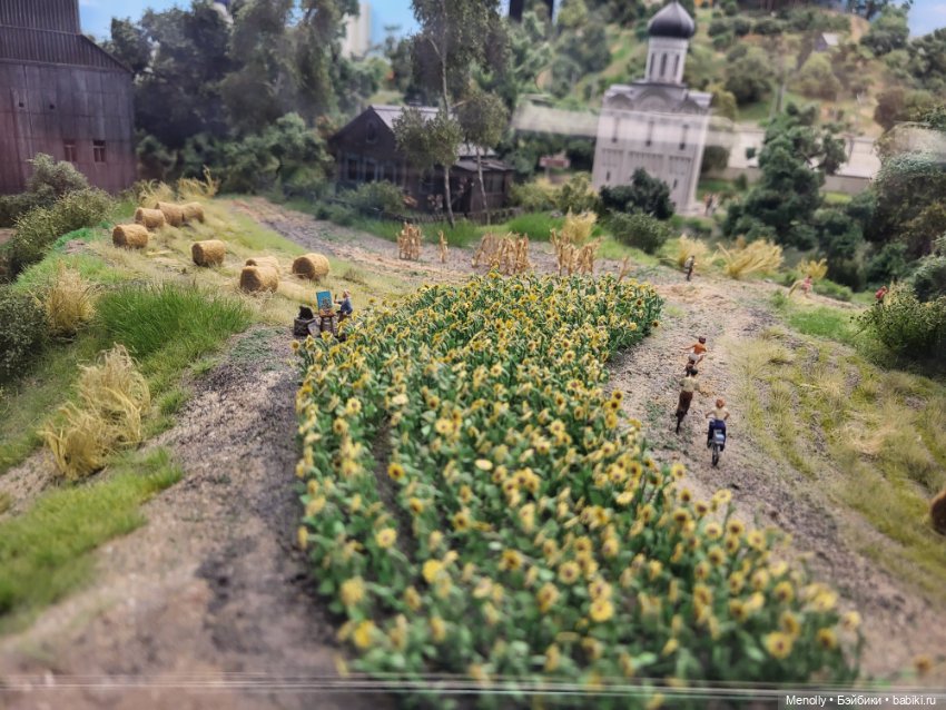 Царь-макет в Москве или Игра в куклы по-взрослому