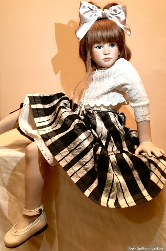 Фарфоровая Charmaine от Ruth Treffeisen (фото 9)