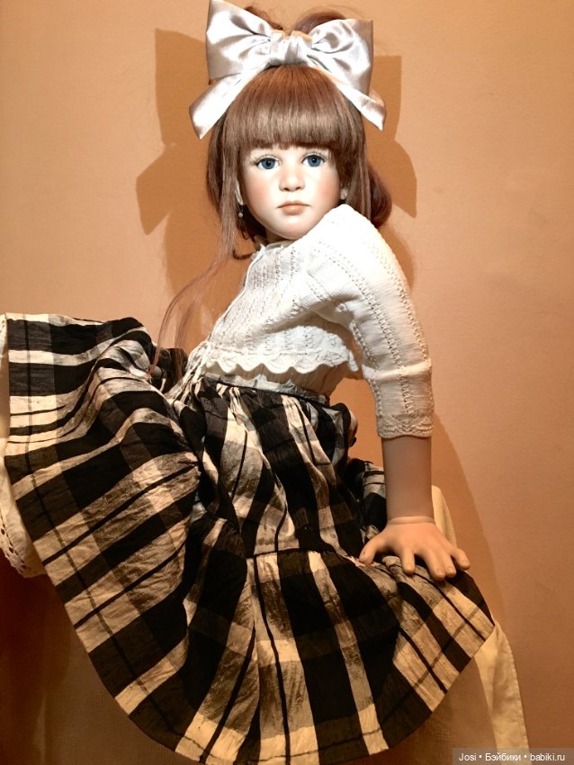 Фарфоровая Charmaine от Ruth Treffeisen (фото 10)