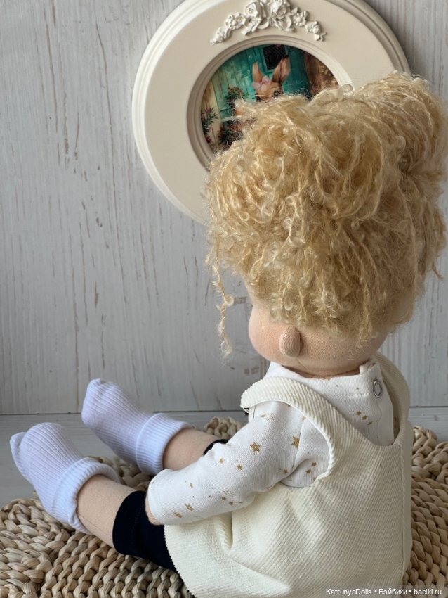 Текстильная игровая кукла «Сказочница». Авторская работа (фото 4)