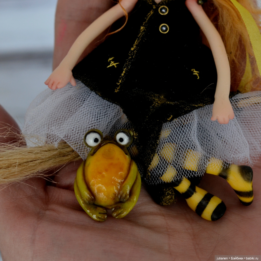 Озорная ведьмочка ♥️ — Игрушки в смешанной технике (мех и глина): Арт (фото 3)