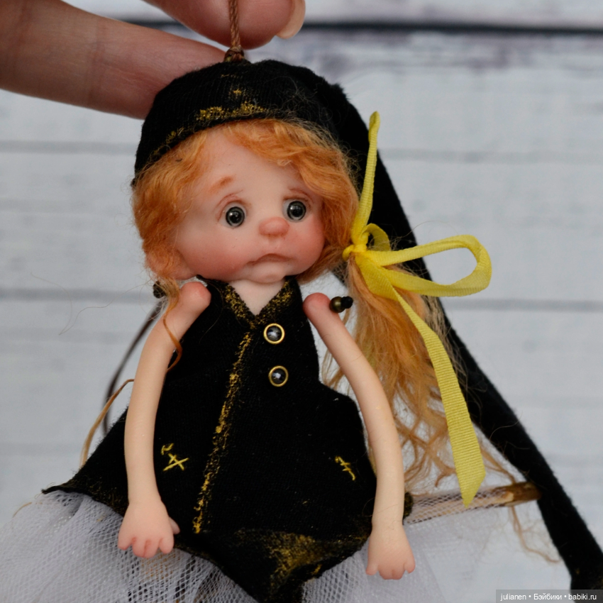 Озорная ведьмочка ♥️ — Игрушки в смешанной технике (мех и глина): Арт