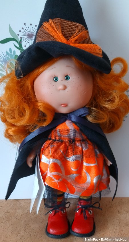 Мини Мия — Куклы Nines d'Onil (Нинес): Миа (Mia) (фото 6)