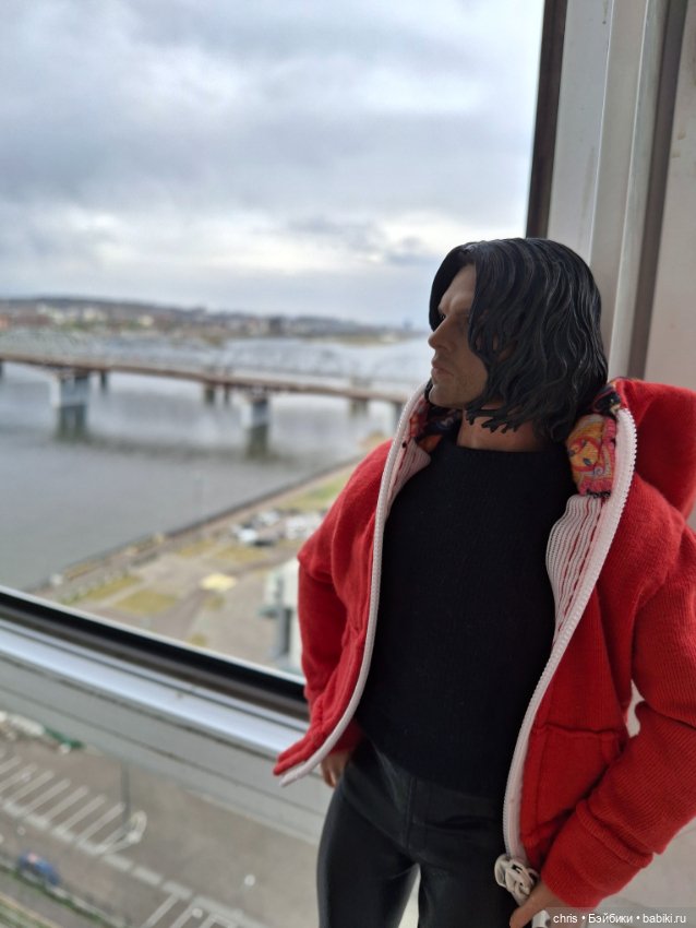 Саймон — Коллекционные фигурки Hot Toys (Хот Тойс) 1:6: фото (фото 9)