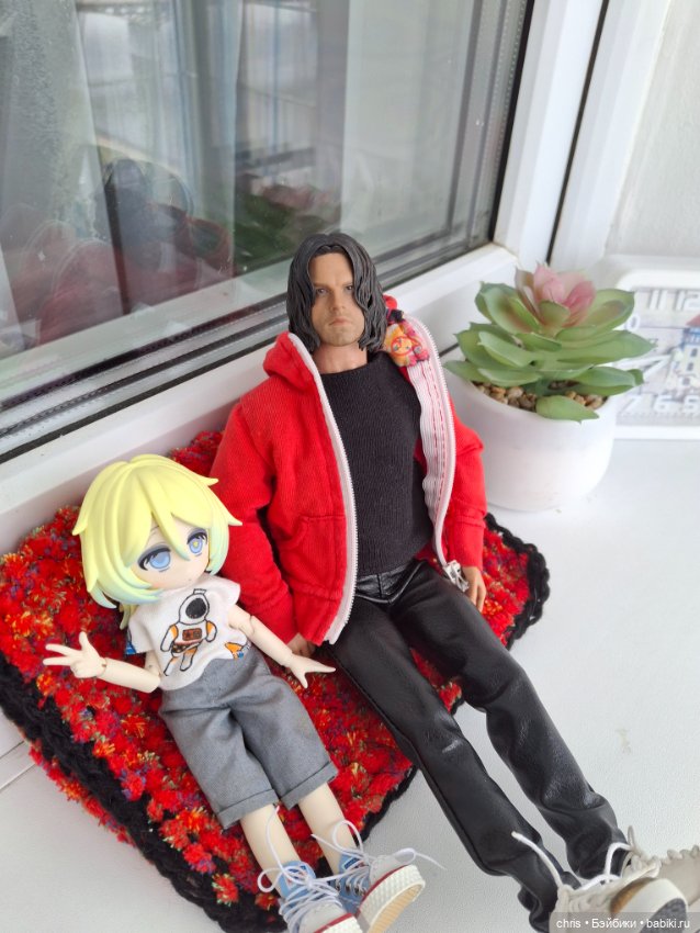 Саймон — Коллекционные фигурки Hot Toys (Хот Тойс) 1:6: фото