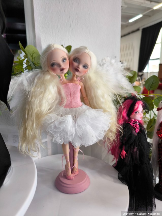 Территория кукол, май 25, часть монстрячная