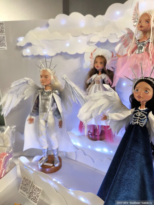 Территория кукол, май 25, часть монстрячная