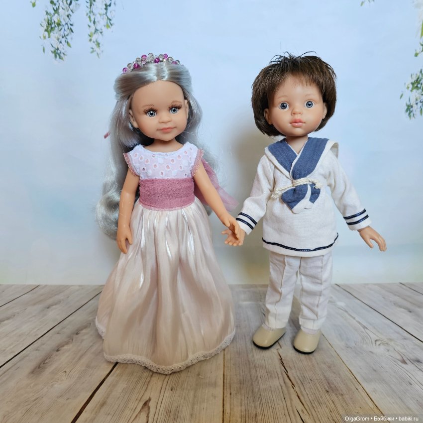 Наряды серии "Причастие" — Куклы Paola Reina (Паола Рейна): новинки (фото 9)