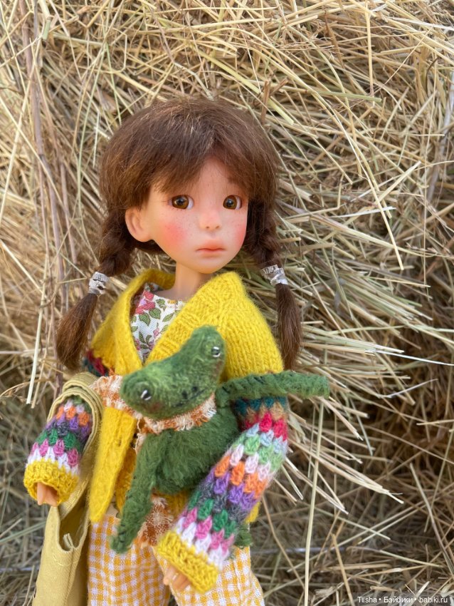 Мини Бастиан от Littlecosmos
