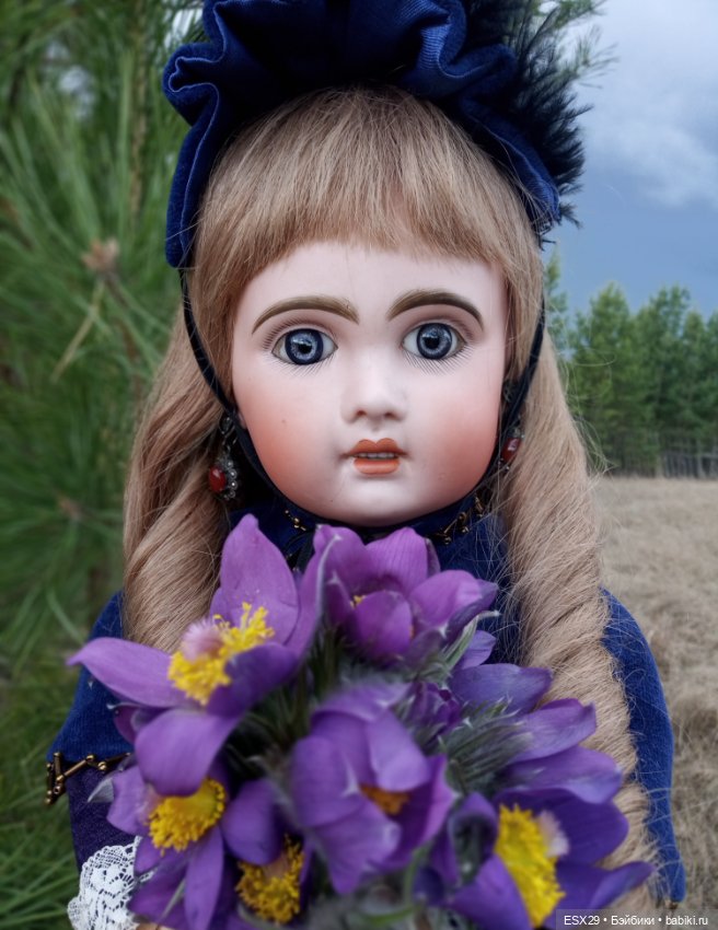 В лес за первыми цветами — Редкие антикварные куклы и реплики: воск (фото 2)
