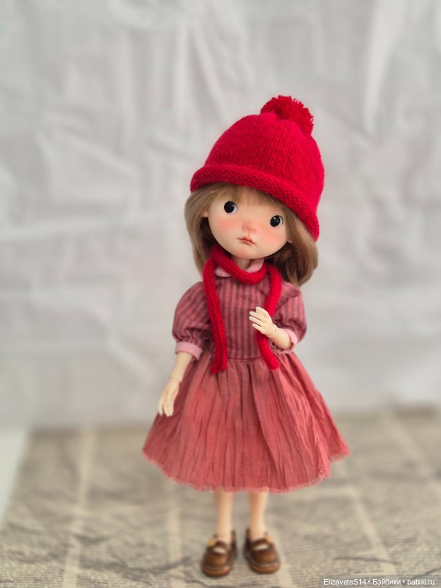 Вязаная обновка для любимицы Ханей