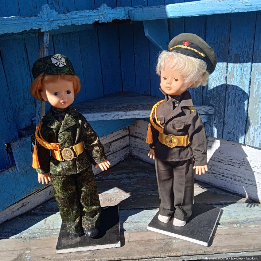 Куклы в военных костюмах — Игрушки СССР и советского детства: резиновые