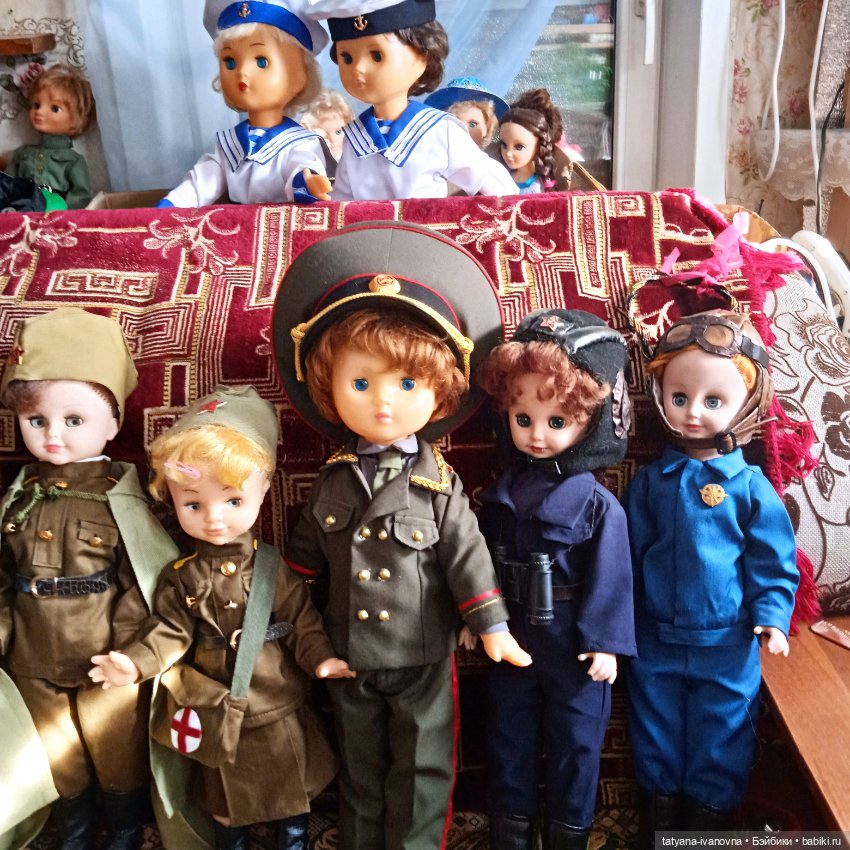 Куклы в военных костюмах — Игрушки СССР и советского детства: резиновые