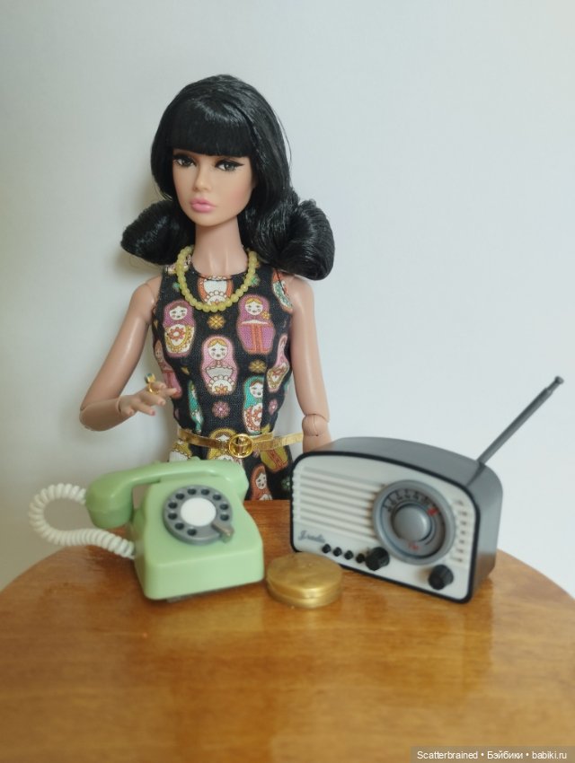 Поппи Паркер в стиле ретро