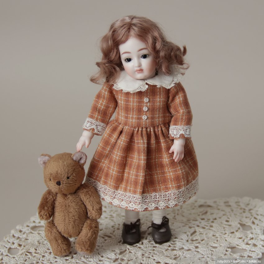 Фарфоровые куколки — Авторские куклы в антикварном стиле: будуарные