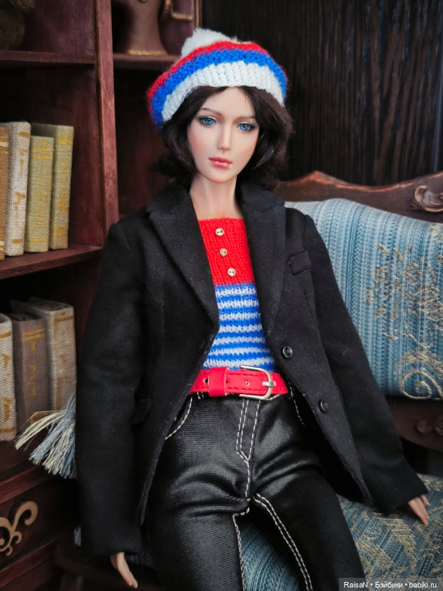 Жизнь в старинном особняке, продолжение