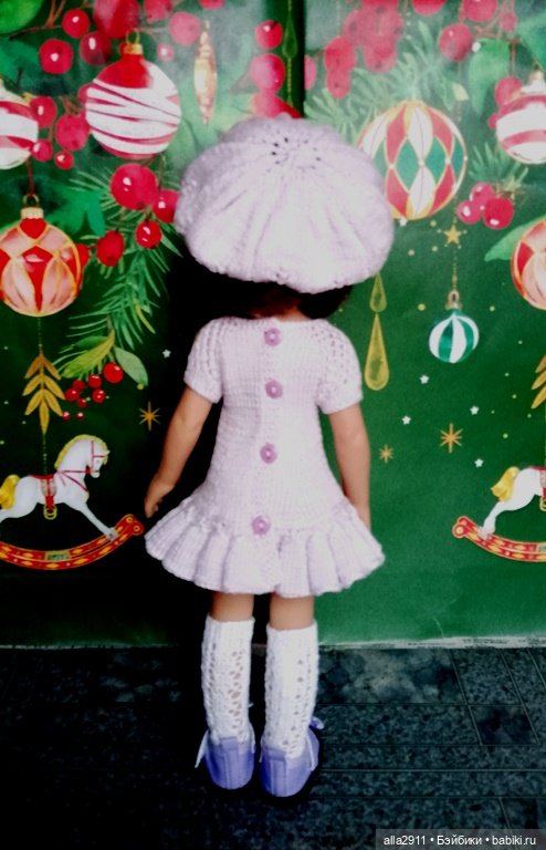 Два наряда по одной схеме на разных кукол