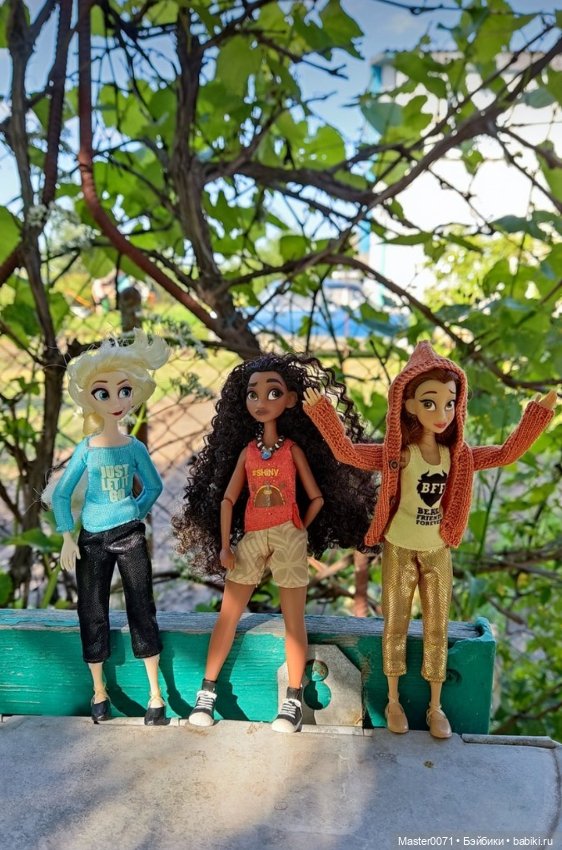 Накопилось много фото Диснеек