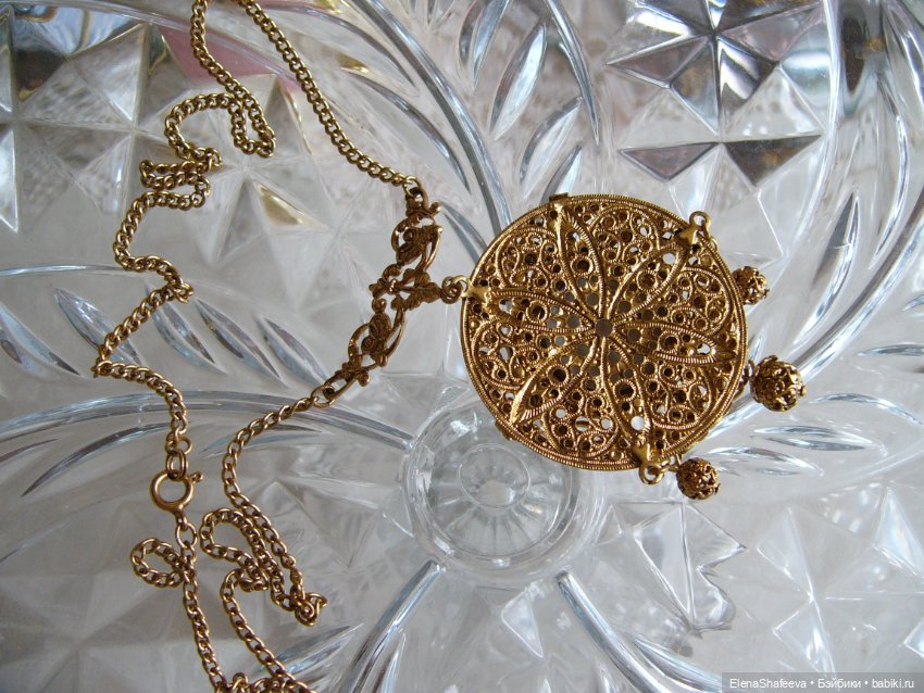 Украшаем прекрасных кукол. Подвеска. Винтаж (фото 6)