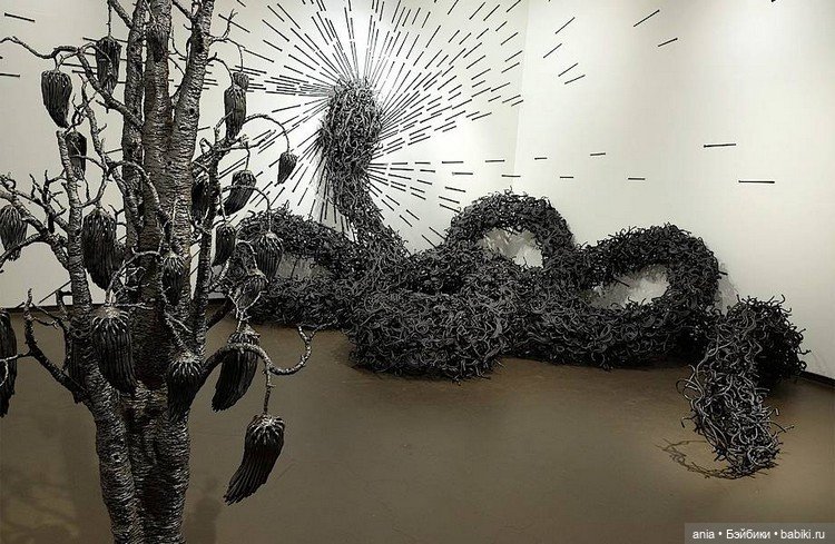 Из гвоздей - скульптуры Джона Бизби (фото 8)