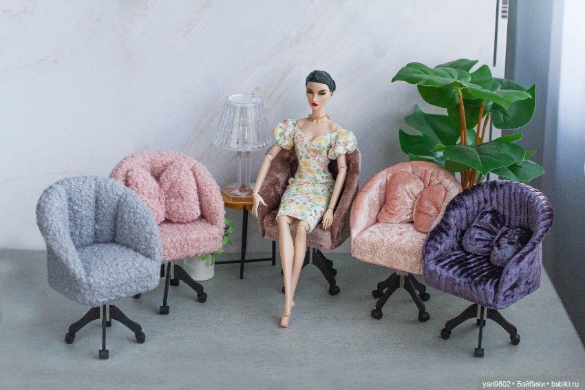 Коллекция вращающихся кресел для кукол Барби, ФР и подобных