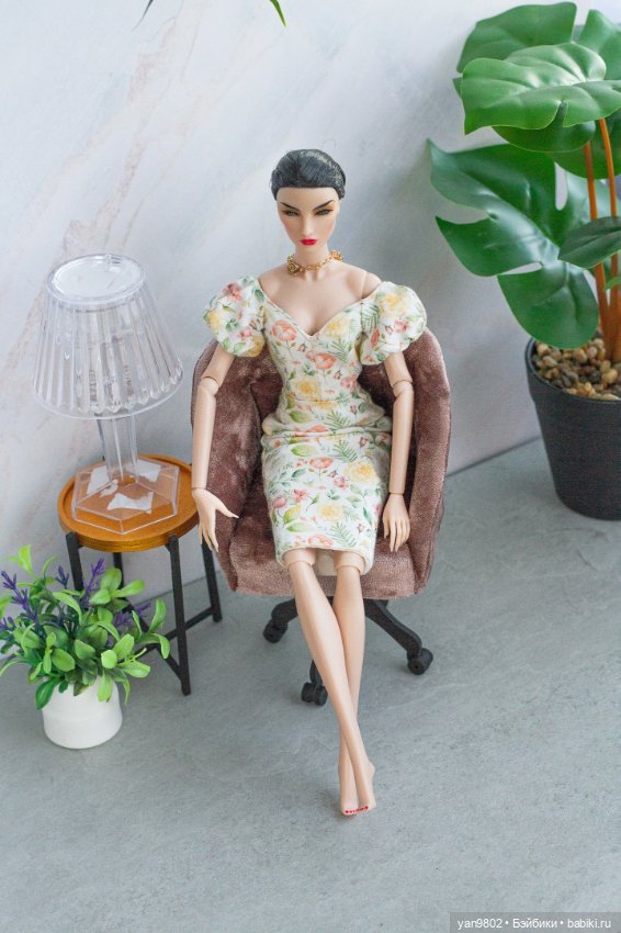 Коллекция вращающихся кресел для кукол Барби, ФР и подобных (фото 3)