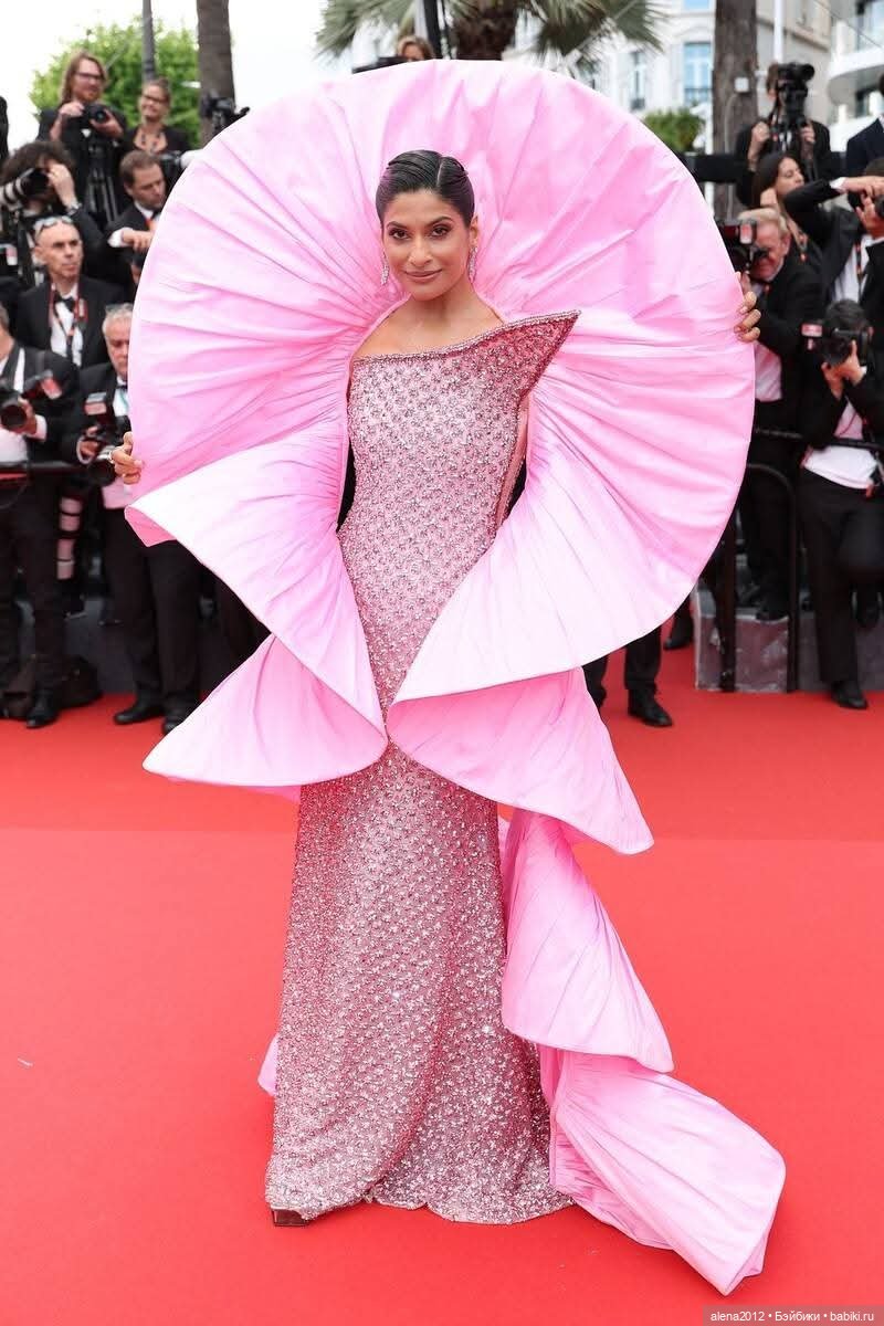 А королевы уже не голые — Живопись и графика: творчество художников