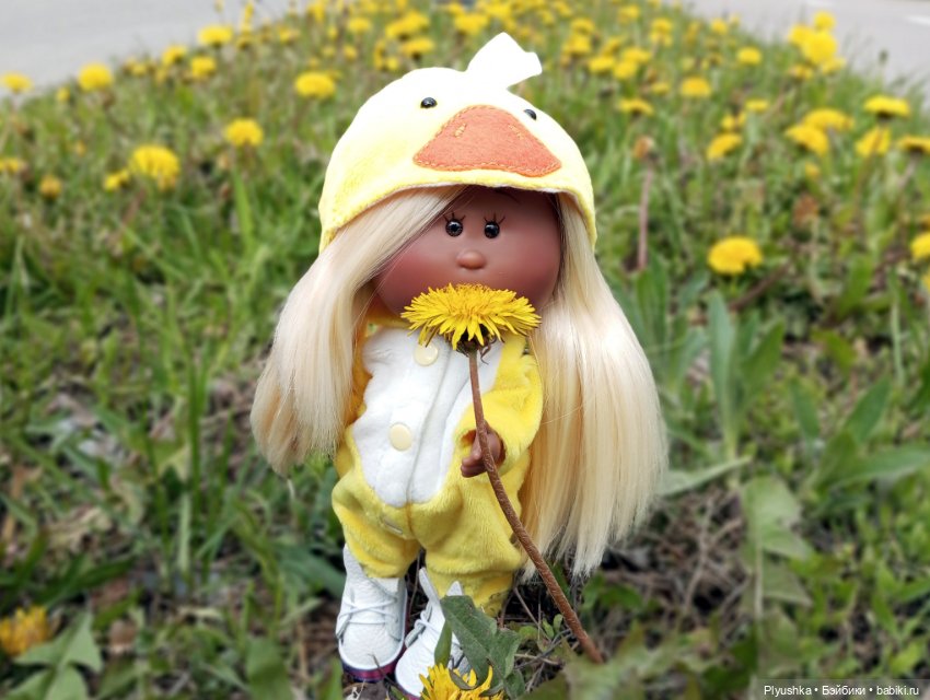 Утёнок в одуванчиках — Куклы Nines d'Onil (Нинес): Миа (Mia) (фото 5)