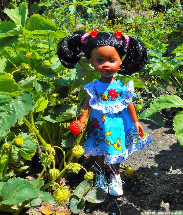 Зреет на даче клубника — Куклы Paola Reina (Паола Рейна): новинки