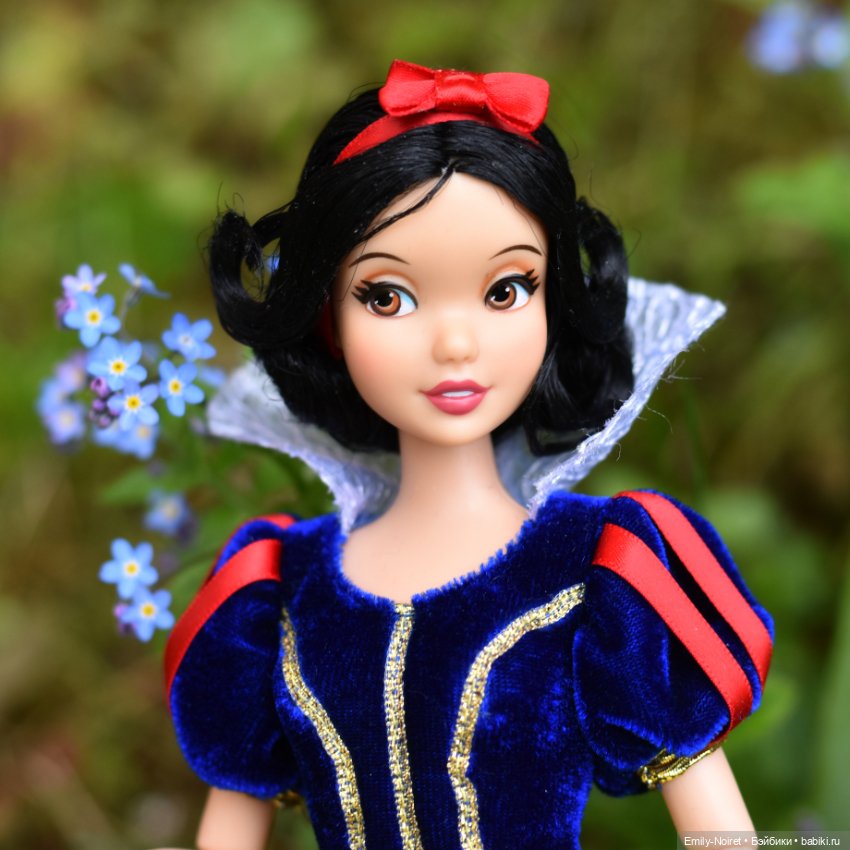 Та самая Белоснежка — Куклы Disney Animators и Принцессы Диснея: Disney Store (фото 4)