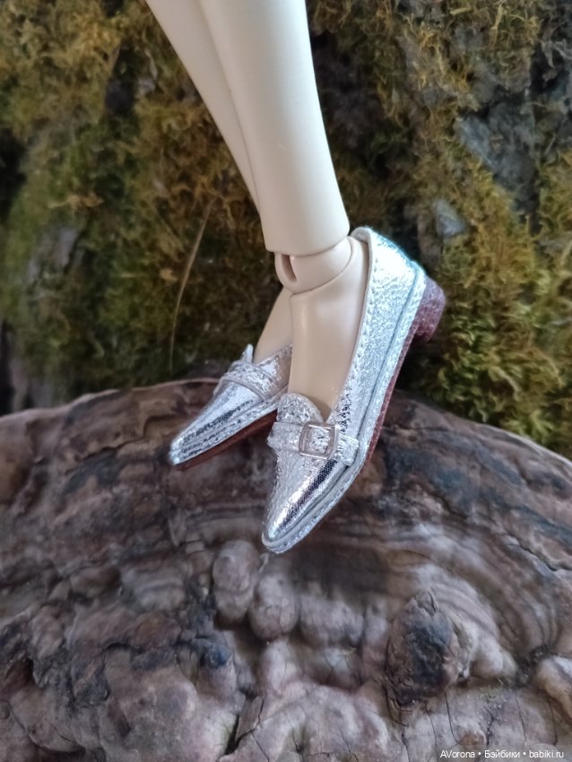 Мои туфельки. Архив проданных работ этой весны, часть 2