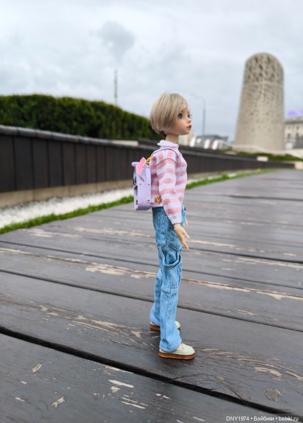 Алиса выгуливает новый рюкзак (фото 9)