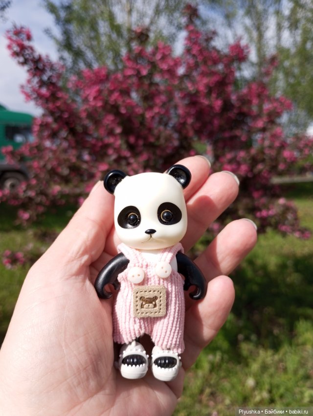 Весеннее: Панда Лёля, цветочки и пчёлки