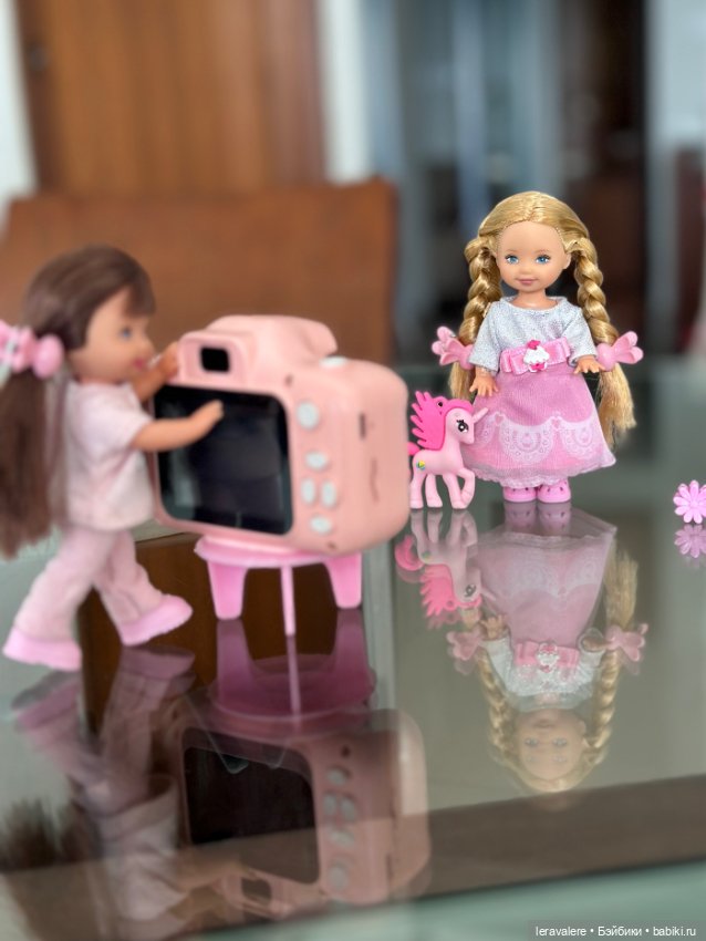 Розовая неделя с Келли и Ко 💗 (фото 3)