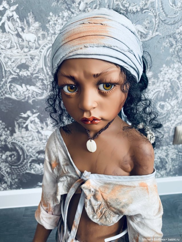 Ее взгляд покоряет твое сердце, проникает в твою душу и остаётся с тобой