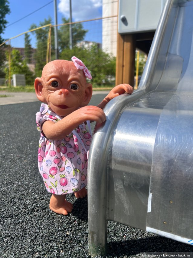 Как обезьянка Маня на площадке гуляла (фото 7)