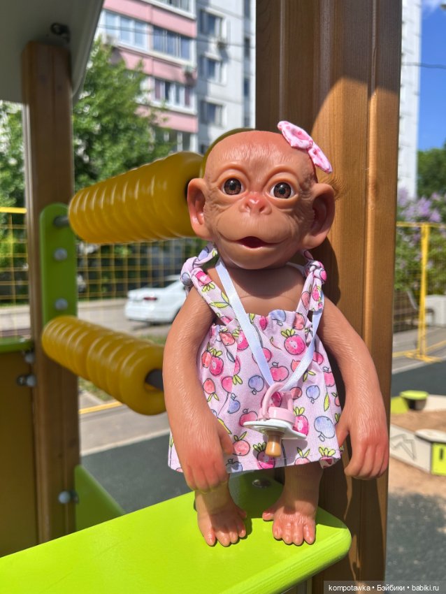 Как обезьянка Маня на площадке гуляла (фото 4)