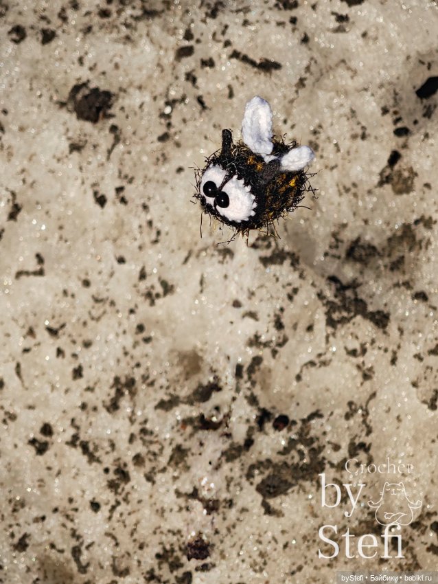Давно не вязала Жужжика — Вязаные игрушки и амигуруми: крючком (фото 6)