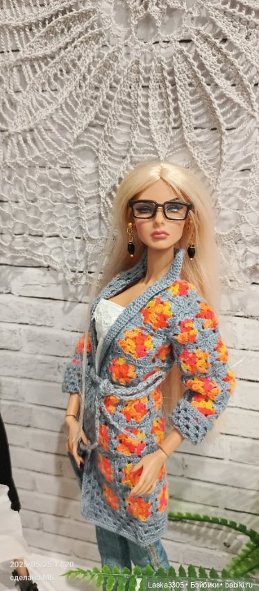 Кардиган для Агнес — Одежда и обувь для кукол своими руками: фото