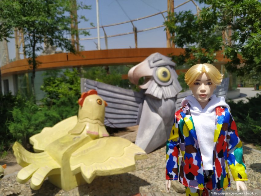 Сок Чжин в зоопарке города Цанчжоу (фото 10)