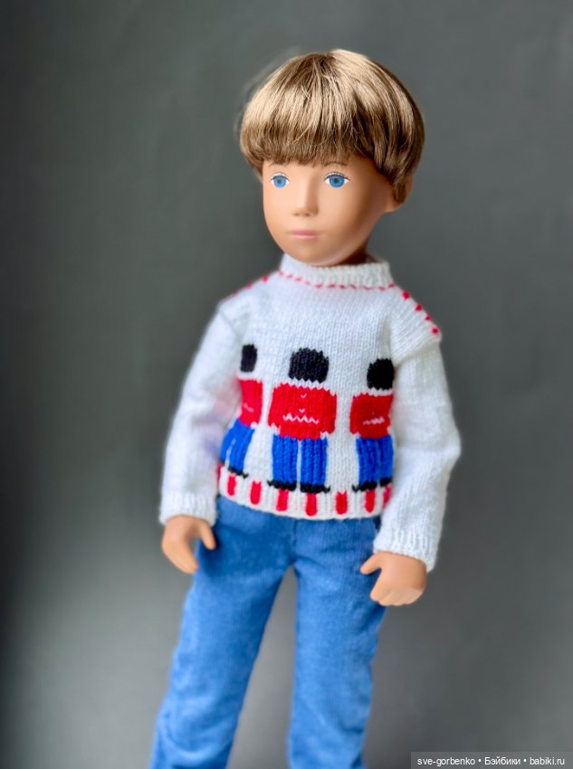 Sasha Morgenthaler голубоглазый брюнет (фото 8)