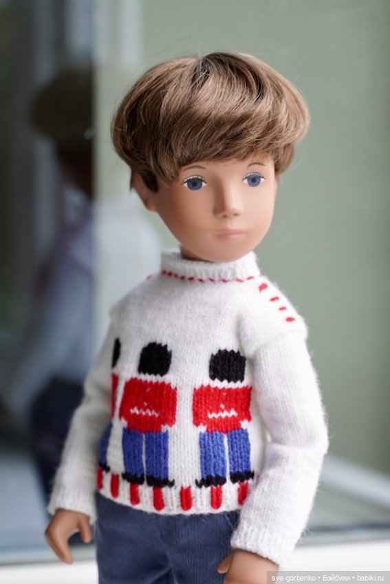 Sasha Morgenthaler голубоглазый брюнет (фото 2)