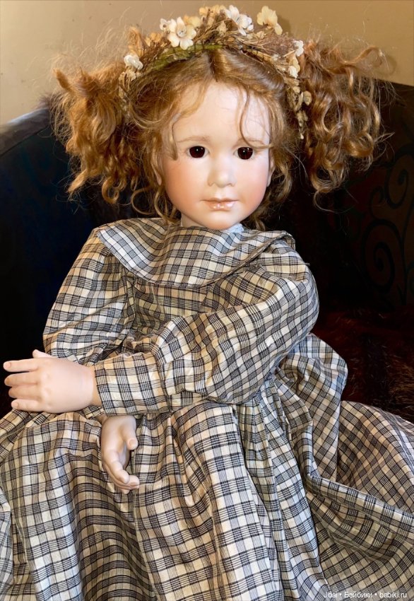 Фарфоровая Amelia 1987 от Ruth Treffeisen